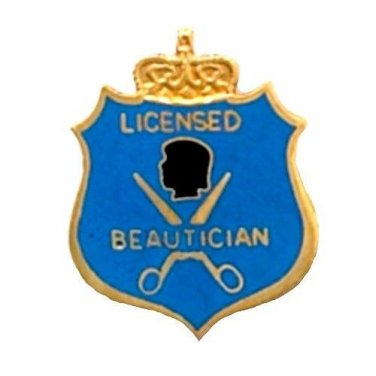 Licensed Beautician Pin Scissors Head Crown Graduation Pins Recognition 926 New