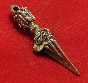TIBETAN MAGIC MANTRA BUDDHISM AMULET LIFE PROTECTION TIBET BUDDHA POWER PENDANT