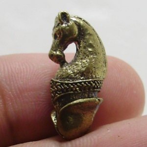 HORSE LINGHAM LUCK LOVE ATTRACTION THAI AMULET PENDANT