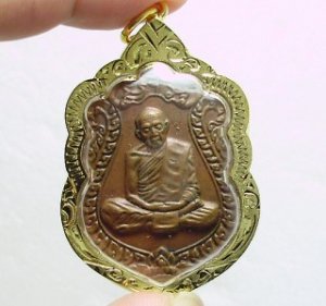 1975 LP TIM THAILAND FAMOUS MONK THAI BUDDHA COIN POWERFUL YANTRA AMULET PENDANT