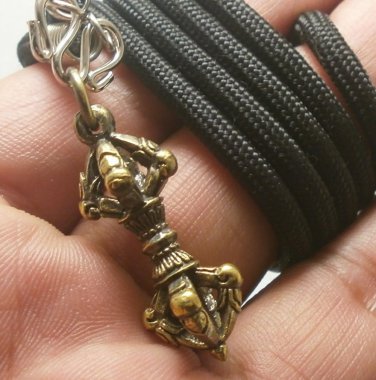 TIBETAN VAJRA MAGIC MANTRA AMULET LIFE PROTECTION TIBET BUDDHA PENDANT NECKLACE