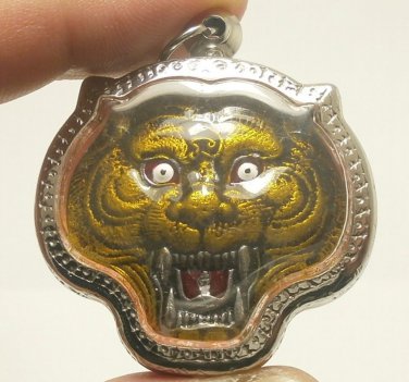 SPECIAL SALE PRICE MAGIC TIGER LP PERN MUAY THAI LIFE PROTECTION AMULET PENDANT