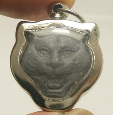SALE MAGIC TIGER LP PERN MUAY THAI LIFE PROTECTION BUDDHA AMULET LUCKY PENDANT