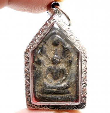 THAI BUDDHA AMULET PENDANT LP BOON NAKPROK NAGA LIFE PROTECTION FROM EVIL SPIRIT