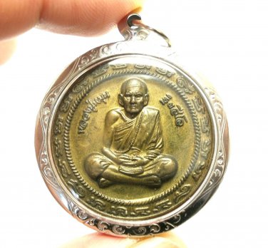 LP MOON COIN THAI REAL POWERFUL AMULET MAGIC DUANG YANT PENDANT LUCKY RICH MONEY