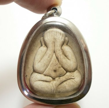 LP MOON PIDTA SANGKAJAI LIFE PROTECTION AMULET PITTA PENDANT CLOSE EYES BUDDHA