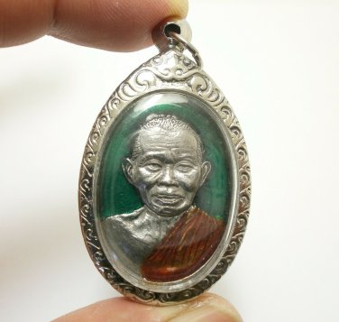 LP KOON COIN 1994 GREEN AMULET MULTIPLY MONEY RICH THAI BUDDHA GOOD LUCK PENDANT