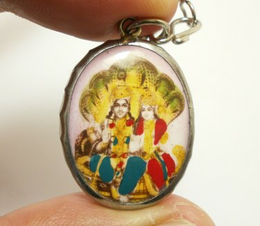 LORD VISHNU PRESERVER GOD WITH LAKSHMI DEVI DEITY HINDU MIRACLE AMULET NECKLACE