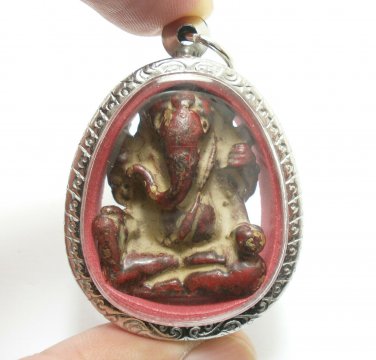 LORD GANESHA BLESSED IN 1960S BIG PENDANT GOD OF SUCCESS GANAPATI GANESH LOCKET