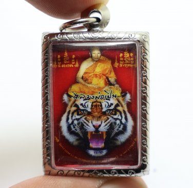 PHRA LP PERN RIDE TIGER PENDANT BLESSED 1998 MAGIC TAKRUT YANT STRONG PROTECTION