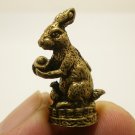 TINY LUCKY RABBIT HOLD MONEY THAI MINI FIGURINE STATUE BLESS AMULET MAGIC BUNNY