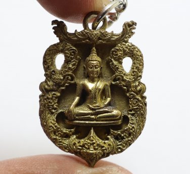 LORD BUDDHA BEAUTIFUL THAI ART AMULET NAKHON PHANOM PENDANT LUCKY CHARM NECKLACE