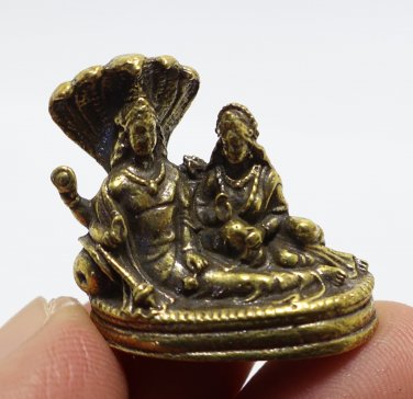 LORD VISHNU AND LAKSHMI MINI STATUE HINDU GOD LAXMI DEVI GODDESS AMULET FIGURINE