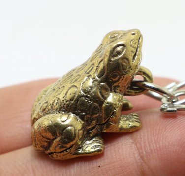 MAGIC FROG BRASS PENDANT WEALTH RICH LUCKY GAMBLE WIN NECKLACE BLESSED TALISMAN