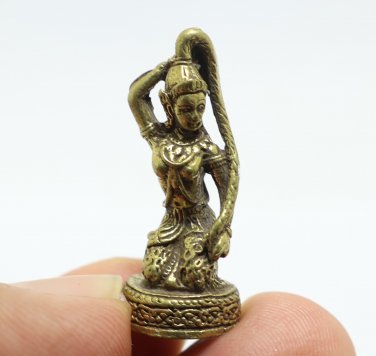MOTHER EARTH THAI MINI BRASS AMULET MA MIRACLE MAKER STRONG PROTECTION TALISMAN