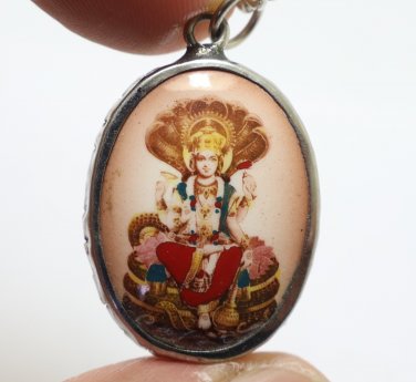LORD VISHNU THE PRESERVER GOD DEITY HINDU MIRACLE 1980s PENDANT NECKLACE LOCKET