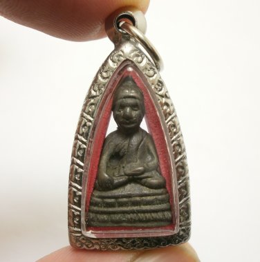 PHRA CHAI WAT SUTHAT BLESSED 1932 HEALING GOOD HEALTH THAI BUDDHA SIAM PENDANT