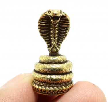 KING COBRA SNAKE MINI STATUE THAI TINY BRASS AMULET STRONG PROTECTION TALISMAN