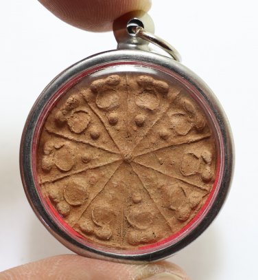 DHARMACHAKRA NGOBNAMAOI PENDANT 3 MAGIC POWDER BLESS 1932 WHEEL OF DHARMA CHAKRA