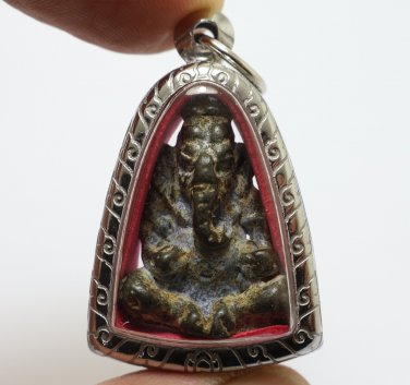 LORD GANESH PENDANT BLESSED 1960s HINDU GOD OF SUCCESS WISDOM GANAPATI GANESHA