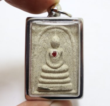 PHRA SOMDEJ LP HONG THAI TAKRUT BUDDHA RED STONE AMULET LUCKY BLESSED PENDANT 1