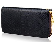Lady's Patent Leather Stylish Snake Print Wallet with Zipper Closure (Black)