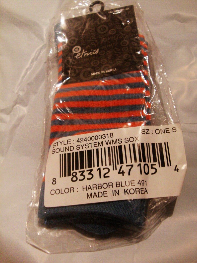 etnies socks