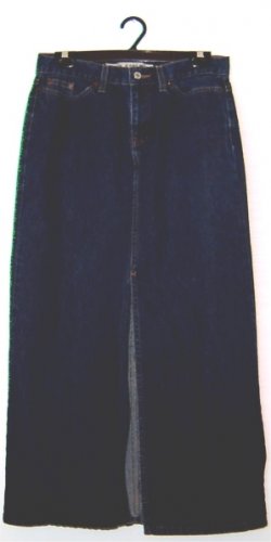 Gap jeans skirt like new!