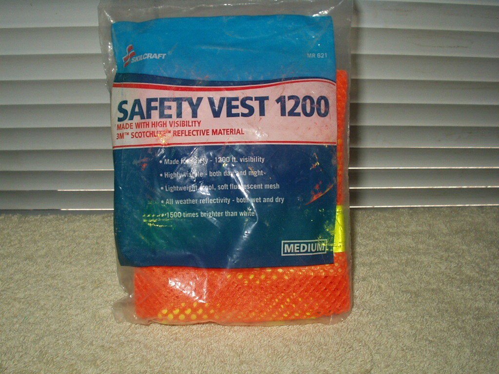 safety vest 1200 by skilcraft # mr 621 medium size reflective orange & yellow