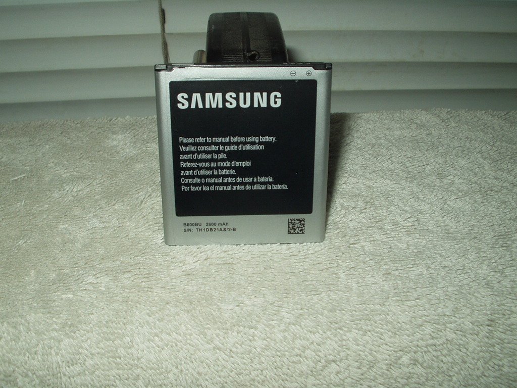 Samsung B600bu 2600 Mah 38 V Li Ion Battery 3596