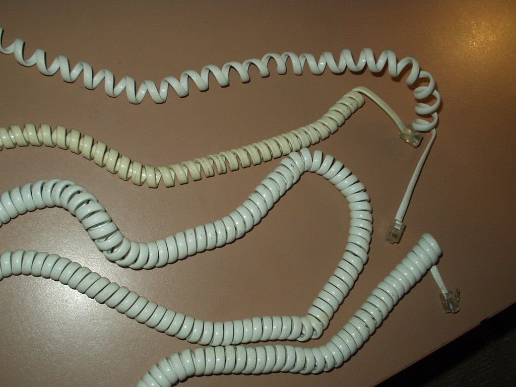landline telephone receiver cords lot of 3 2 6' & 1 24' measured