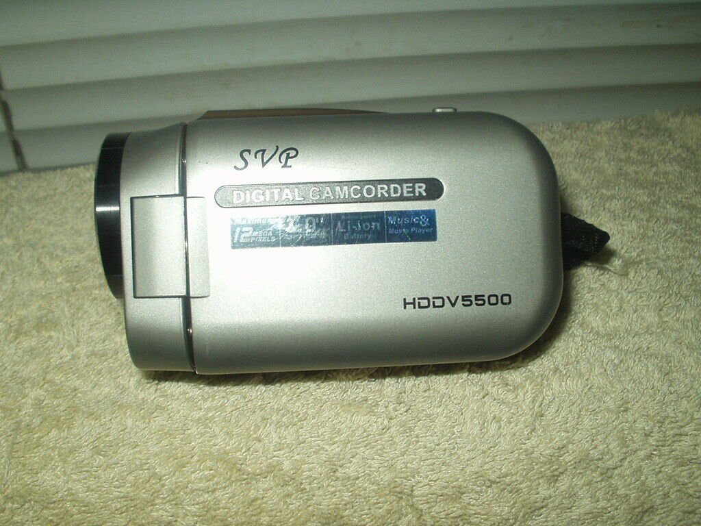 svg digital camcorder hddv5500 w/ working battery & strap handle
