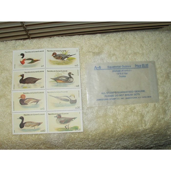 STAMPS Equatorial Guinea #1441-51 1978 ducks lot of 8 unglued