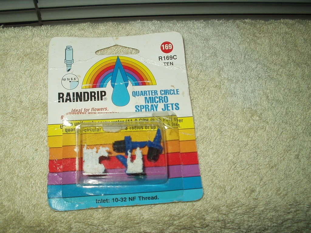 raindrip quarter circle micro spray jets # r169c lot of 3 each 11.9 gph @ 25 psi