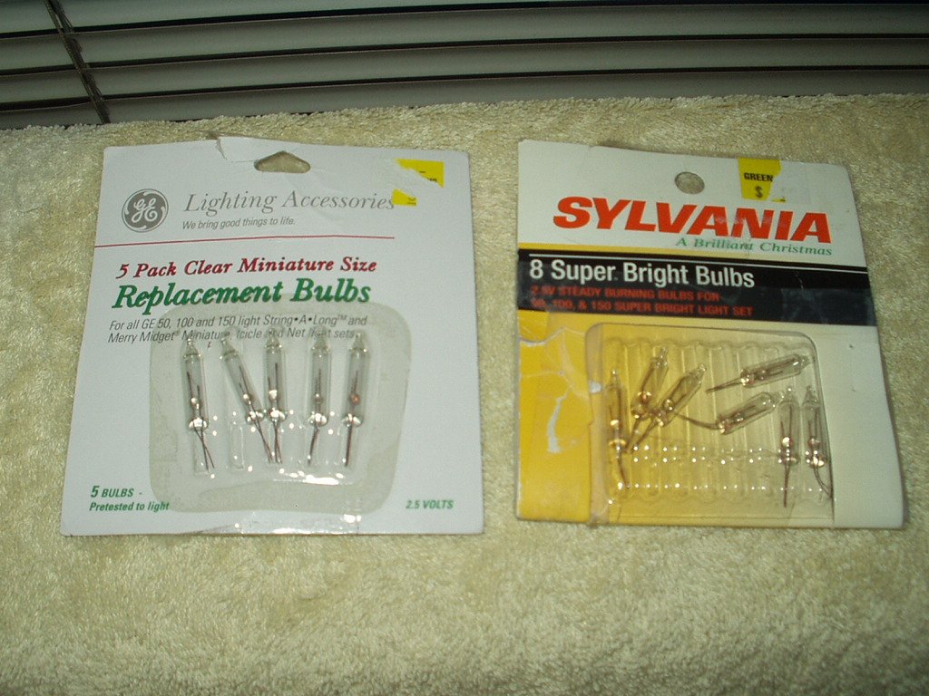 2.5 volt miniature size clear replacement bulbs 12 ea for 50 100 150 light sets xmas