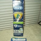 Braun Oral-B Floss Action Electric Toothbrush Replacement Brush Head lot of 1 open box
