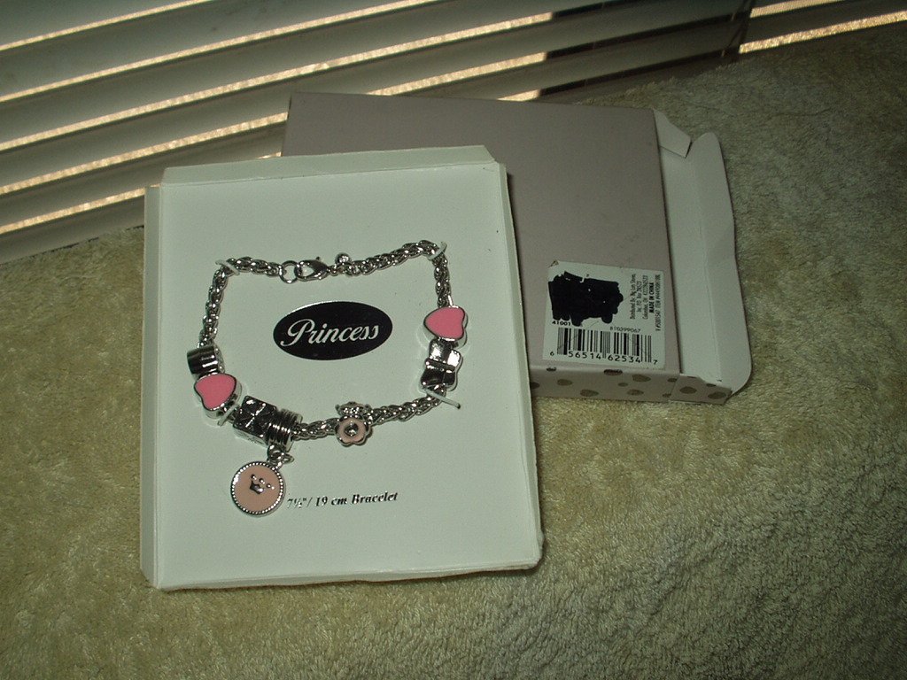 princess bracelet 7.5" pink & silver toned costume type