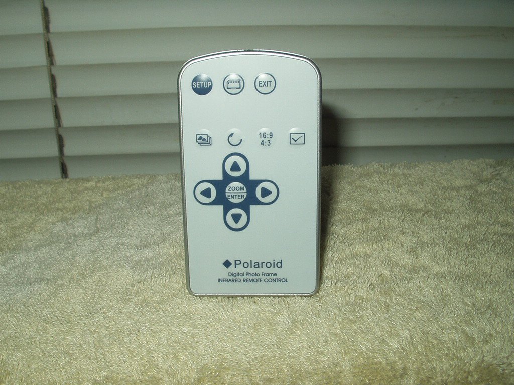 polaroid digital photo frame infrared remote control TSY2773 new