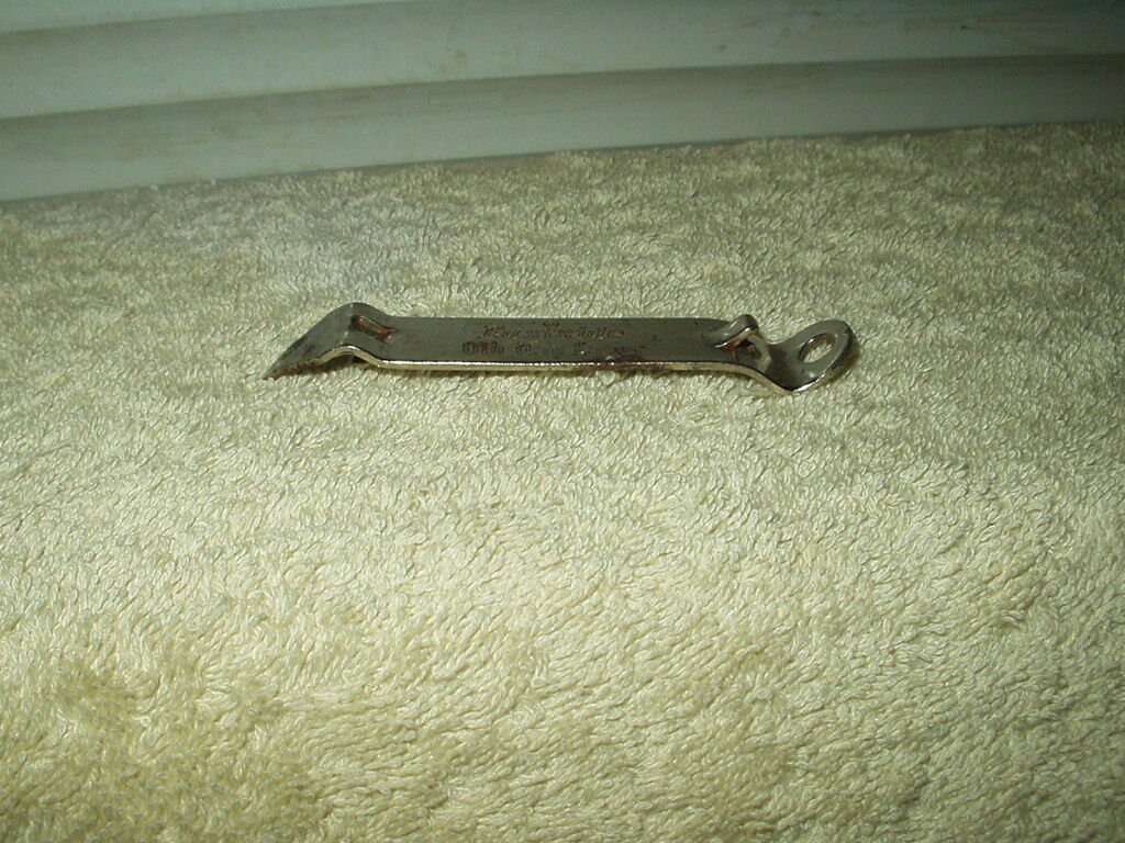 vintage beer can opener eastside old tap lager vaughan usa