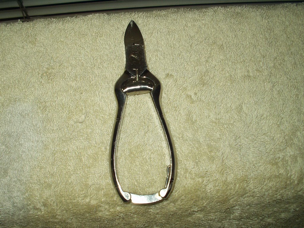 vintage nail clippers cutters heavy duty revlon 2140 german made hi