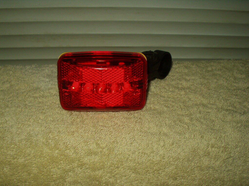 bicycle led light vista 300 series & attachment to connect to bike frame us ship