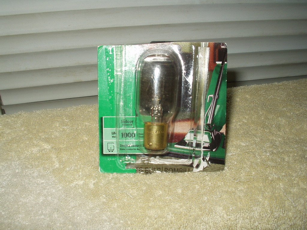 Sylvania t8 25T8DC/BL 25W 120V appliance sewing & vaccum cleaner light bulb