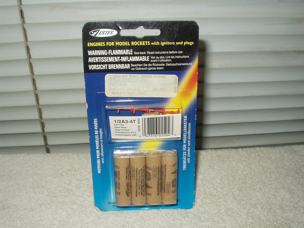 estes est1504 1/2a3-4t model rocket engine upper stage pack w/ 4 sealed