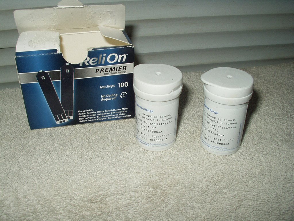 relion premier test strips 1 open box of 100 exp 11/17/21