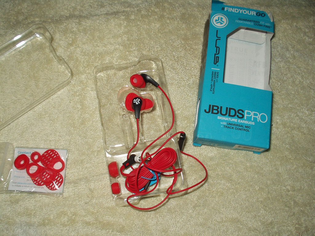 jbudspro premium earbuds red 3.5 mm jack connectivity apple android open box