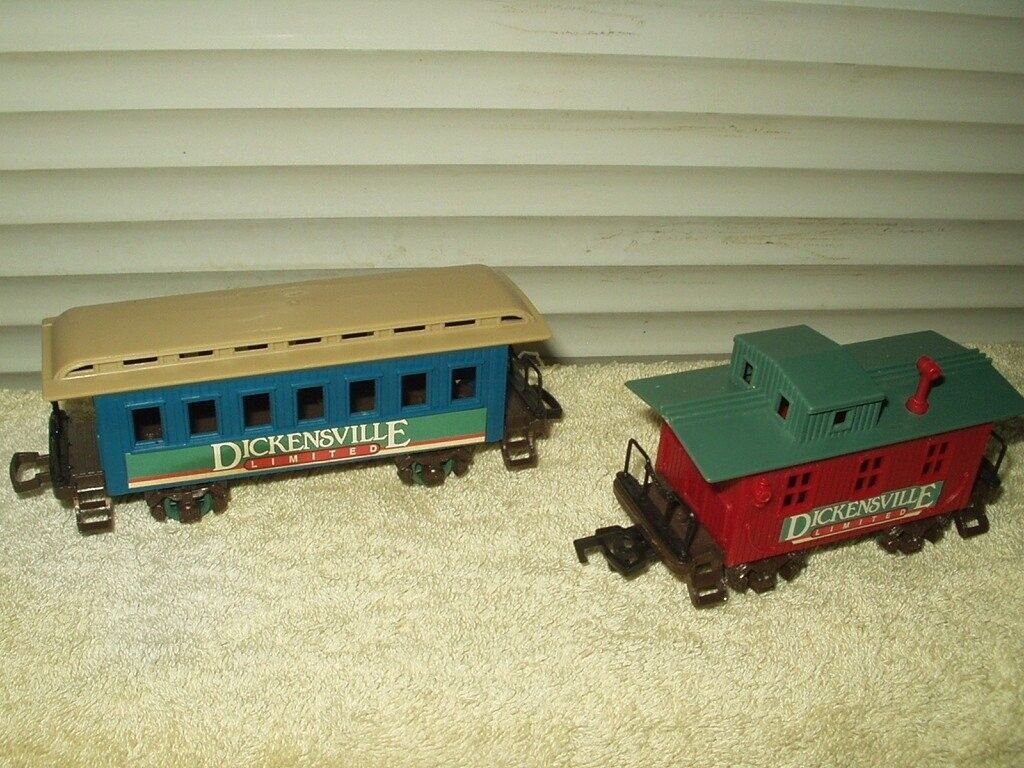 dickensville red caboose & blue passenger train car lot of 2 total