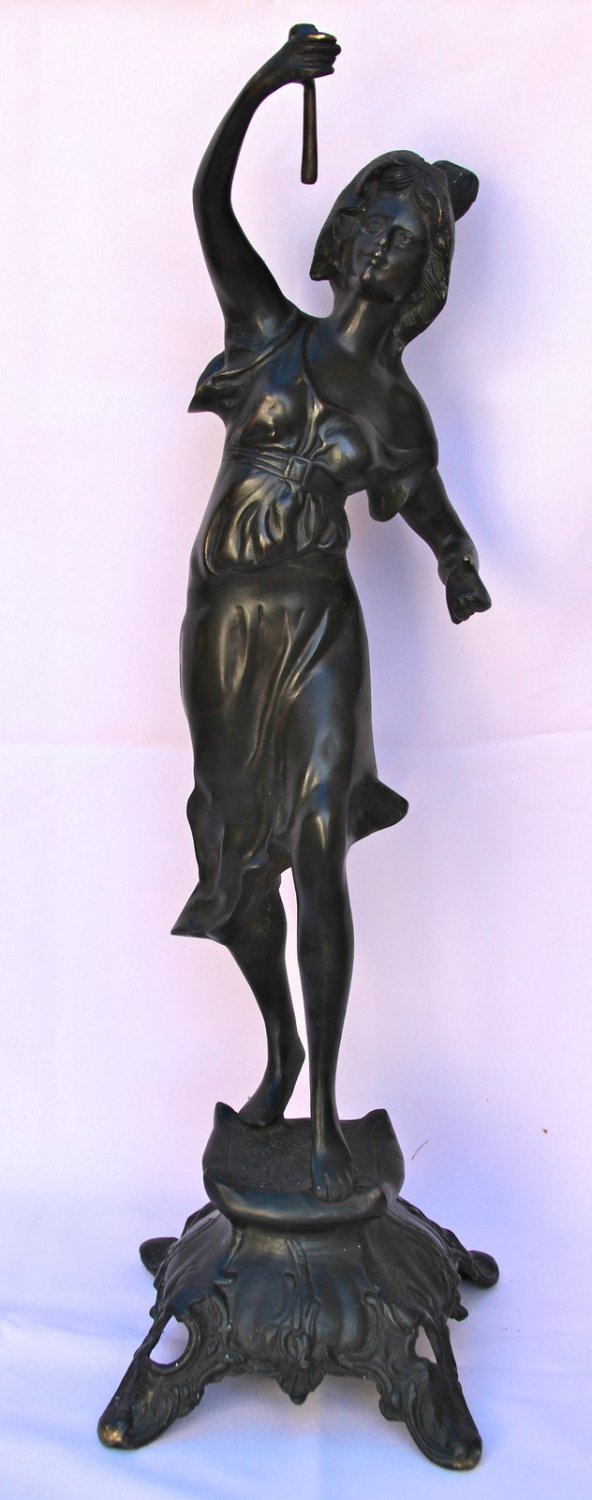 ANTIQUE BRONZE LADY STATUE