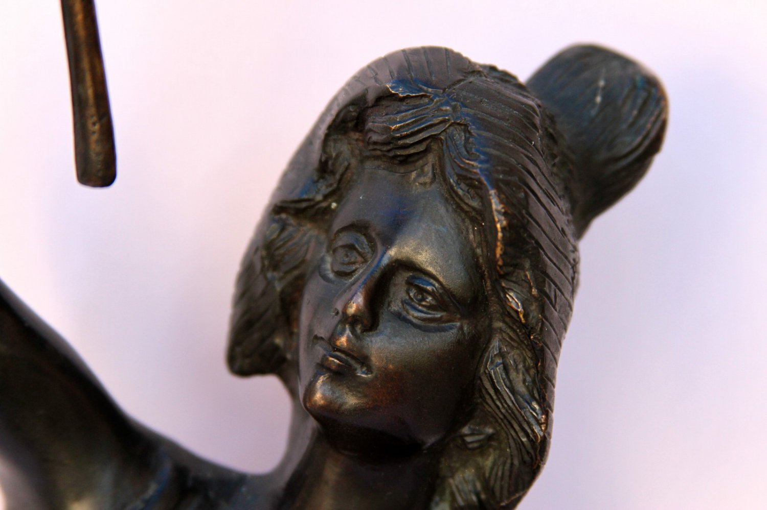 ANTIQUE BRONZE LADY STATUE