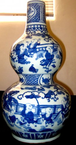 CHINESE PORCELAIN "CHILDREN AT PLATE" B&W BIG GOURD VASE, MING MARK 19TH C