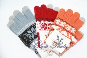 NEW Capacity Touch Glove